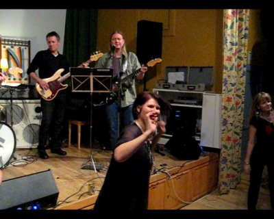 Ullis fest med Green Light
